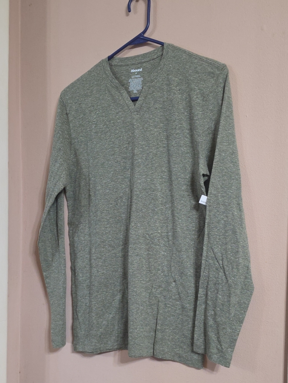 Abound Men's Heathered Olive V-Neck Long-Sleeve Sweater